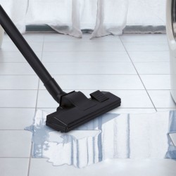 Clatronic BS1313 wet/dry hoover